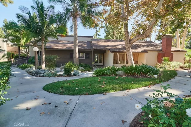 MLS: CV22175643 Condo For Sale