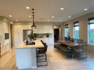 Photo #3: CV22196746 Listing 