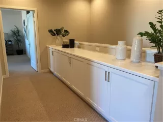 Photo #6: CV22196746 Listing 