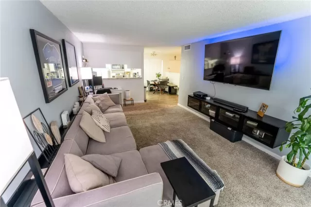 MLS: CV23001314 Condo For Sale