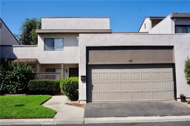 MLS: CV23007820 Condo For Sale