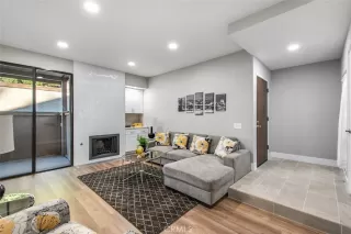 Photo #3: CV23012365 Listing 