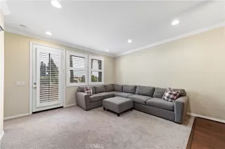 Photo #5: CV23030074 Listing 