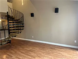 Photo #1: CV23043867 Listing 