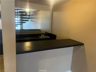 Photo #3: CV23043867 Listing 