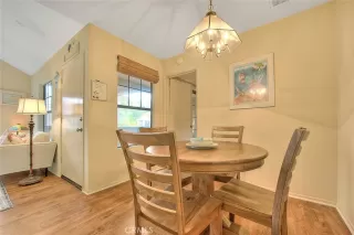 Photo #4: CV23046340 Listing