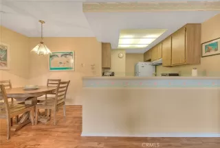 Photo #6: CV23046340 Listing