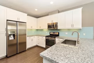 Photo #6: CV23064247 Listing 