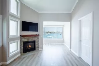 Photo #5: CV23064454 Listing 