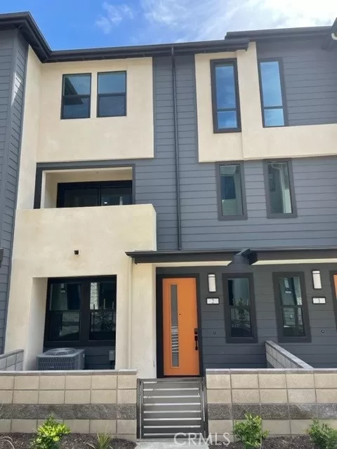 MLS: CV23070099 Condo For Sale