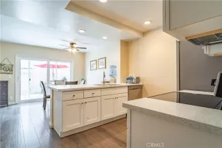 Photo #4: CV23083295 Listing 