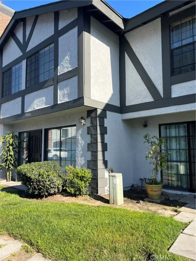 MLS: CV23086269 Condo For Sale