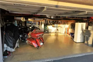 Photo #4: CV23117160 Listing 