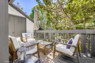 Photo #4: CV23129620 Listing 