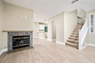 Photo #3: CV23130396 Listing 