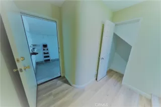 Photo #3: CV23130950 Listing 