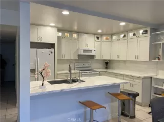 Photo #2: CV23133619 Listing 