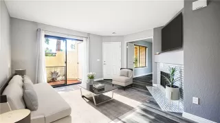 Photo #6: CV23134255 Listing