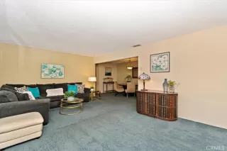 Photo #4: CV23137073 Listing