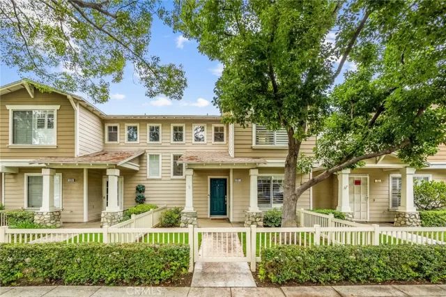 MLS: CV23142989 Condo For Sale