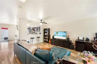 Photo #2: CV23142989 Listing 