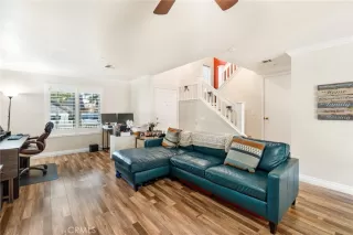 Photo #4: CV23142989 Listing 