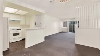 Photo #1: CV23158355 Listing 