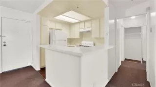 Photo #4: CV23158355 Listing 