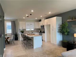 Photo #3: CV23161991 Listing 