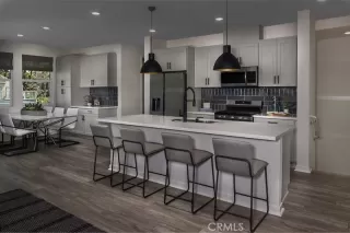 Photo #2: CV23162003 Listing 