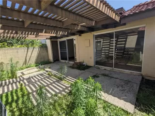 Photo #4: CV23163596 Listing 