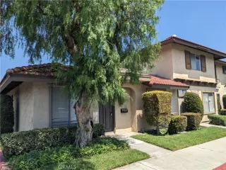 Photo #6: CV23163596 Listing 