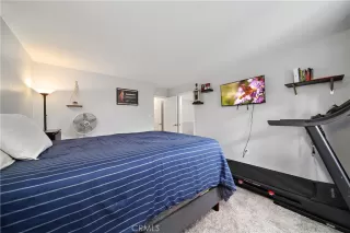 Photo #6: CV23189431 Listing