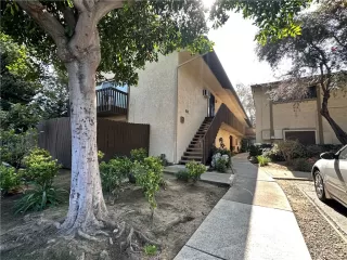 Photo #2: CV23195611 Listing 