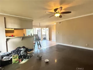 Photo #5: CV23195611 Listing 