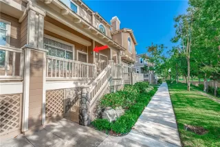 Photo #2: CV23196112 Listing 