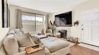 Photo #3: CV23203042 Listing 