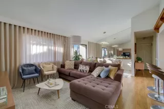 Photo #4: CV23211648 Listing 