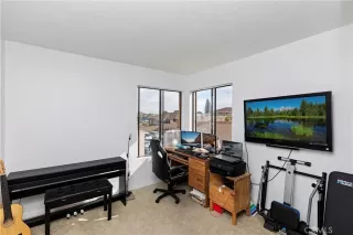 Photo #6: CV23212449 Listing 