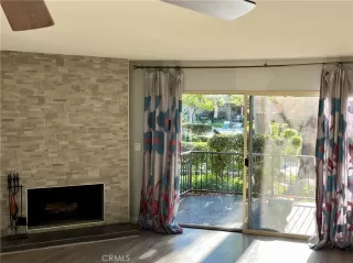 Photo #3: CV23213305 Listing