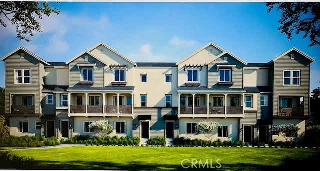 MLS: CV23213992 Condo For Sale