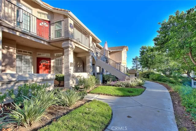 MLS: CV23214272 Condo For Sale