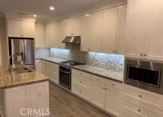 Photo #4: CV23219758 Listing 