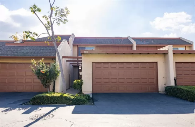 MLS: CV23220700 Condo For Sale