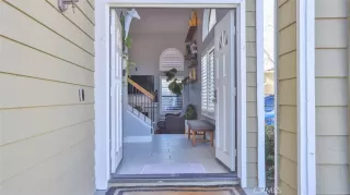 Photo #3: CV24006292 Listing 