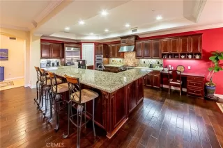 Photo #4: CV24017405 Listing 