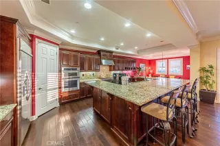 Photo #5: CV24017405 Listing 