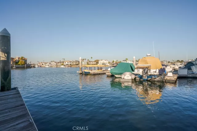 MLS: CV24029802 Condo For Sale