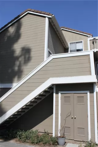 Photo #6: CV24041335 Listing