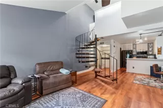 Photo #2: CV24044655 Listing 